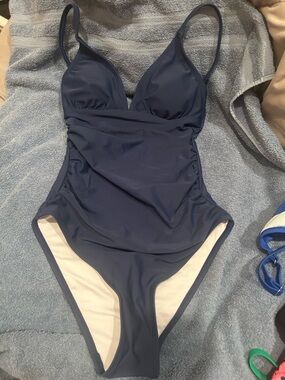 Cupshe Navy Blue One-Piece Swimsuit with V-Neck